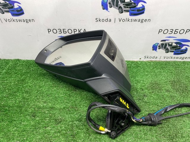 Ліве бічне дзеркало 4M1857409L9B9 VAG