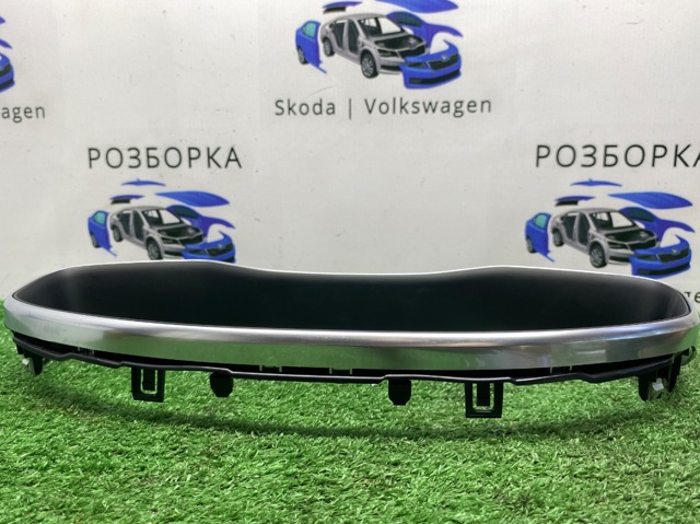 Облицювання щитка приладів "торпедо" 4M88571163Q7 VAG