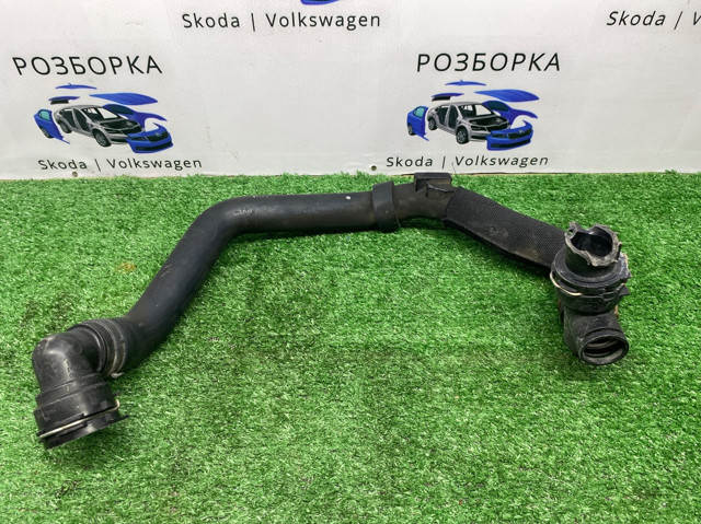Шланг/патрубок радіатора охолодження, нижній 5C0122051A VAG