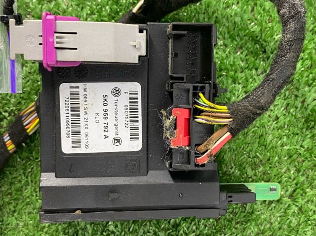 Блок комфорту передніх дверей 5K0959792A VAG