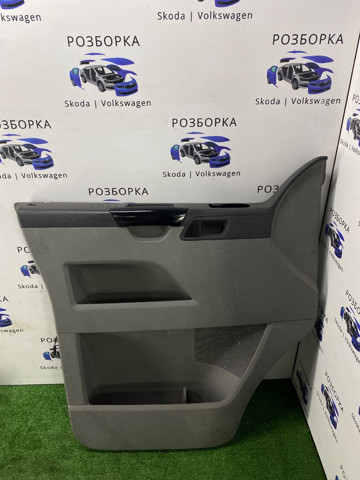 Облицювання водійських дверей 7H0867103 VAG
