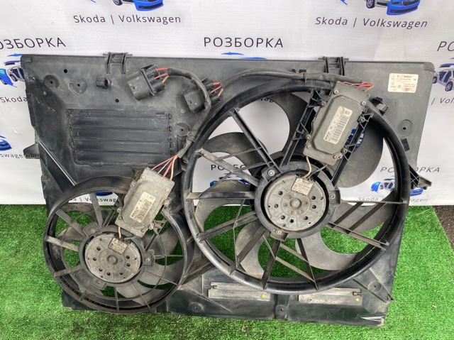 Кожух вентилятора 7L0121207D VAG