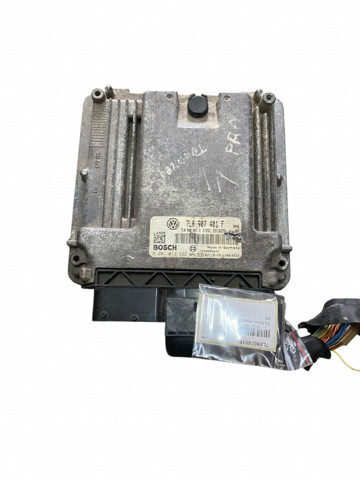 Модуль управління двигуном 7L0907401F VAG
