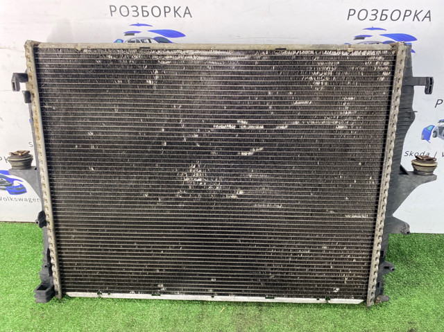 Радіатор 7L6121253C VAG