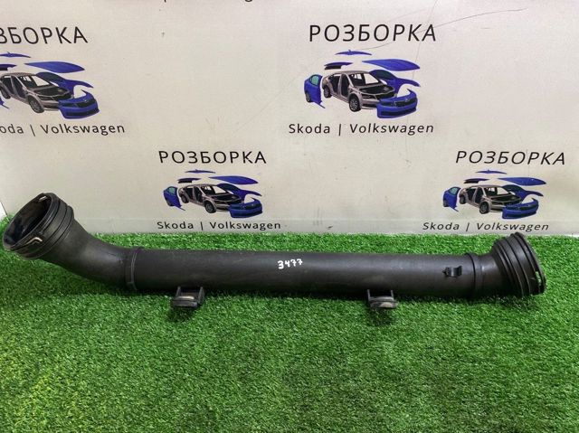 Шланг/патрубок інтеркуллера 7L6145795A VAG