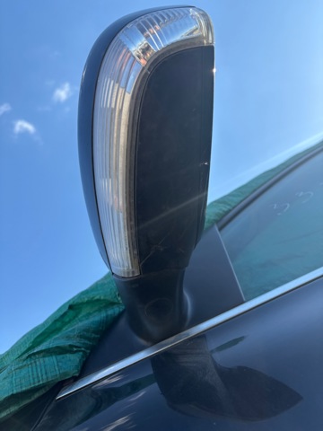 Дзеркало ліве 7L6857507CP VAG
