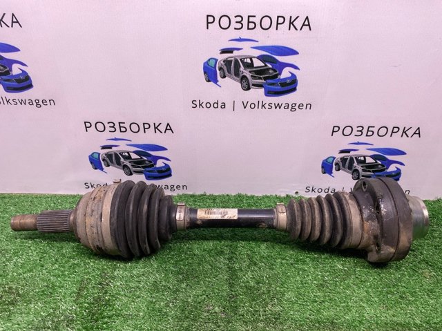 Вісь передня в зборі 7P0407271C VAG