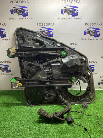 Механізм склопідйомника двері задньої, лівої 7P6839755A VAG