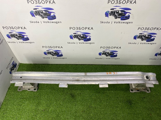 Швелер бампера 8W0807309C VAG