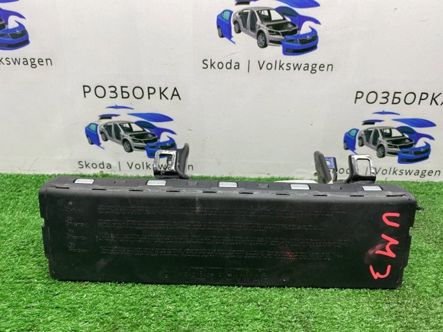 Ейрбег захисту колін нижня 8W0880841D VAG