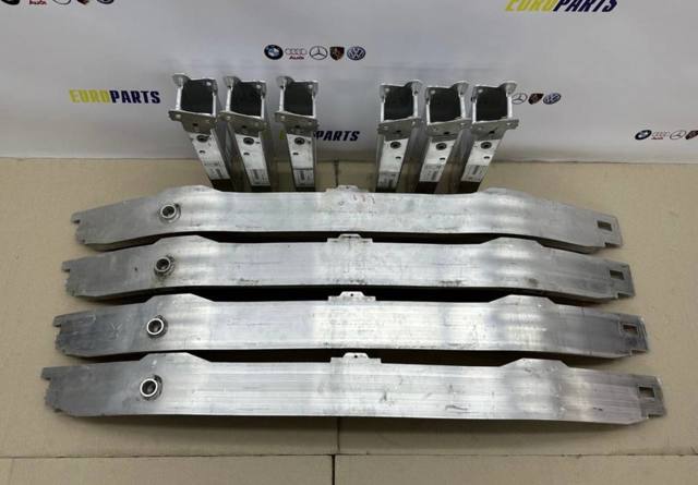 Буфер бампера переднього 51117255393 BMW