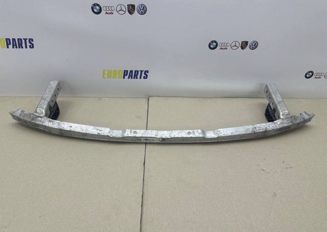 Підсилювач бампера переднього 51117385290 BMW
