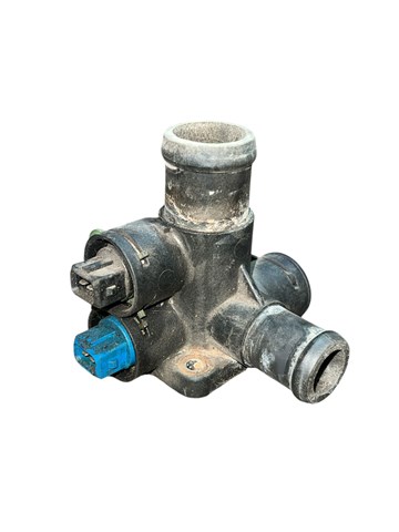 Водяний патрубок 037121132B VAG