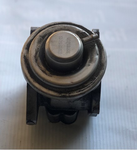 Клапан EGR, рециркуляції газів 038131501S VAG