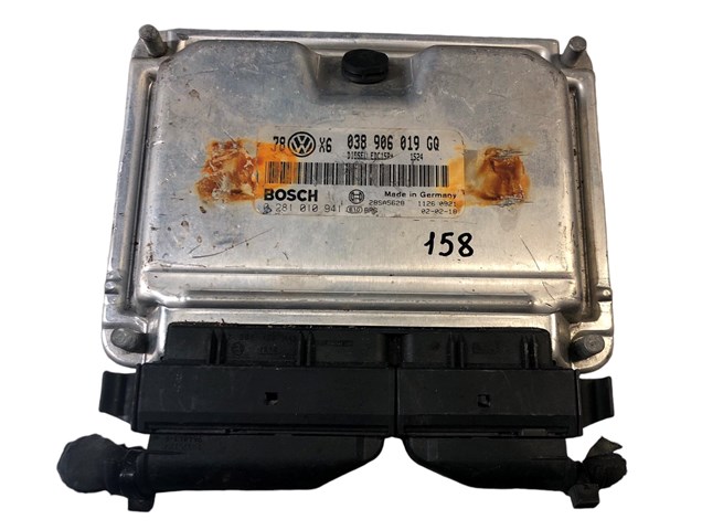 Комп'ютер двигуна Volkswagen Passat B5