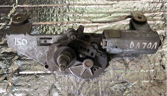 Двигун склоочисника заднього скла 0390201529 VOLVO