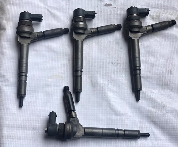 Форсунки електромагнітні 0445110175 BOSCH