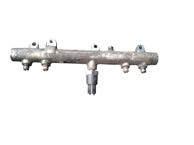 Рампа форсунок системи упорскування палива 0445224009 IVECO
