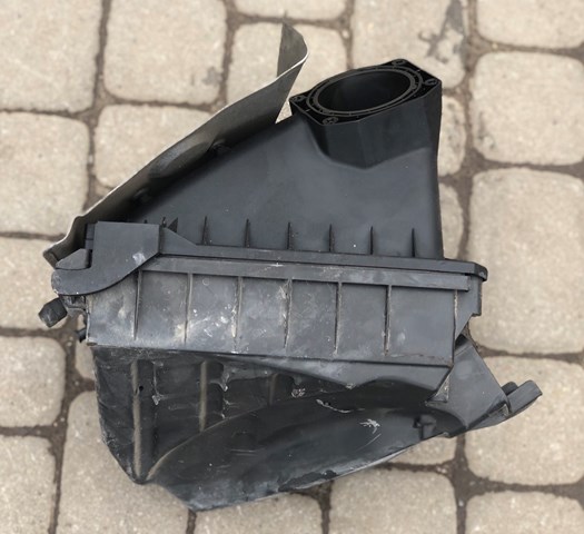 Коробка фільтра 06B133837AE VAG
