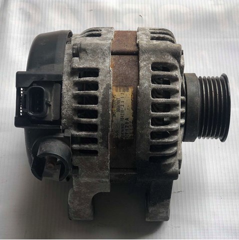 Авто генератор 1042103512 DENSO