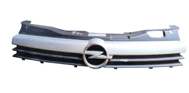 Решітка 13108463 OPEL