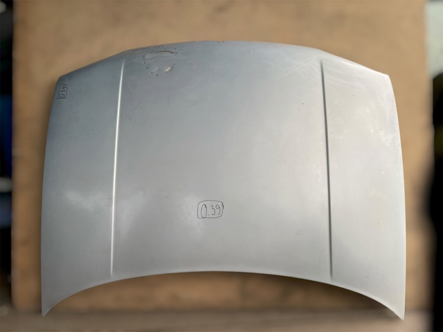 Капот 1J0823031A VAG
