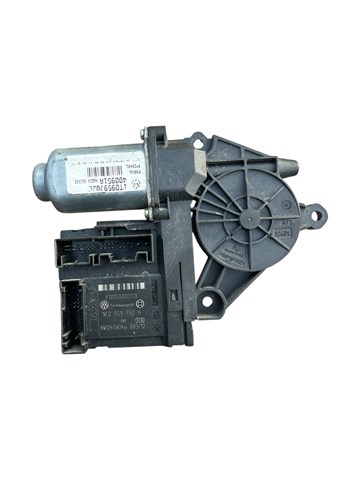 Мотор склопідйомника дверей передніх, правих 1T0959702C VAG