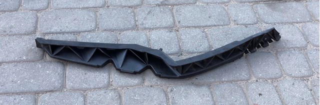 Направляюча переднього бампера, права 1Z0807184B VAG