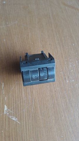 Кнопка коректора фар 1Z0941333B VAG