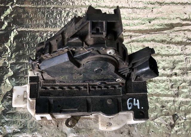 Замок двері правої передньої 2S4AA21812EA FORD