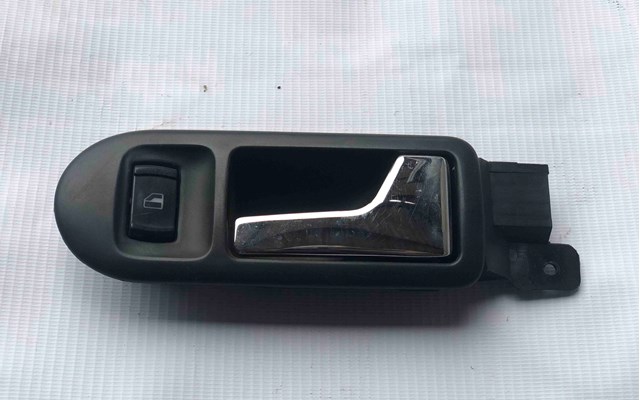 Кнопка підйомника заднього скла 3B0959855B VAG