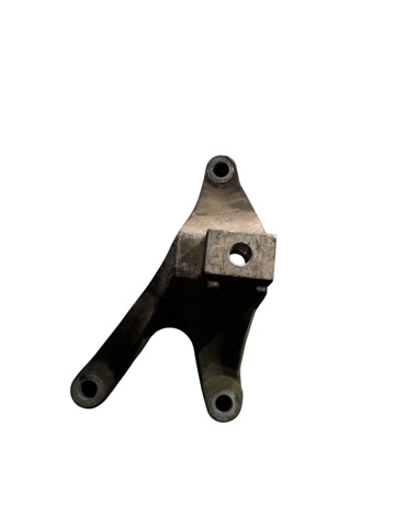 Кронштейн подушки КПП 3M517M125AE FORD