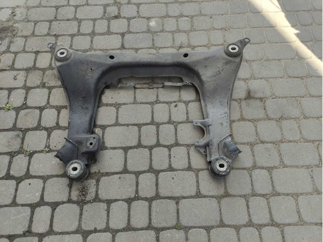 Підрамник передньої підвіски 4B0399313CL VAG