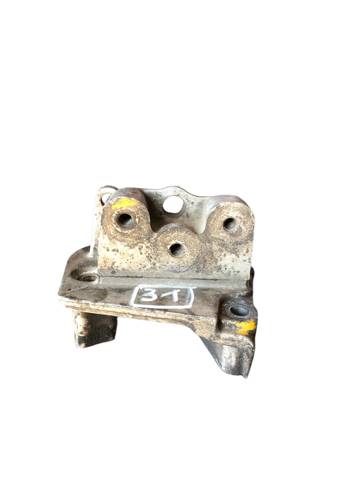 Кронштейн подушки (опори) двигуна, правої 55195032 FIAT
