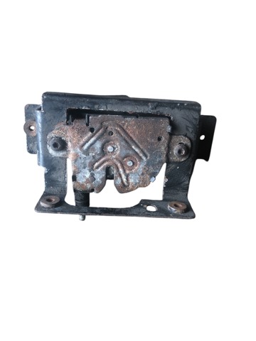 Кронштейн замку капоту 6C1116774AC FORD