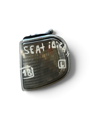Лівий ліхтар покажчика повороту 6R015057 VAG