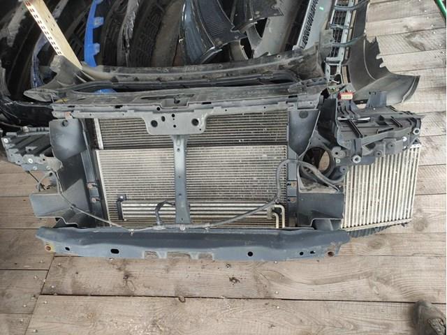 Радіатор системи охолодження двигуна 7L6121253C VAG