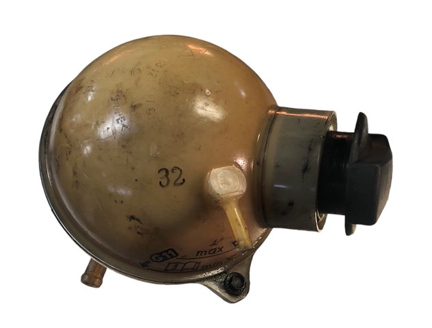 Бачок розширювальний 7M0121407C VAG