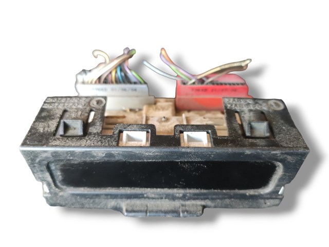 Дисплей багатофункціональний 8200028364 RENAULT