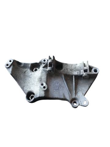 Кріплення генератора 8200100148 RENAULT