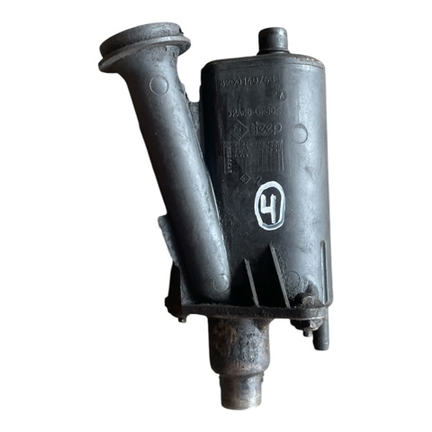 Клапан картерних газів 8200140763 RENAULT
