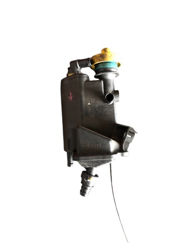 Горловина маслозаливна 8200279414 RENAULT