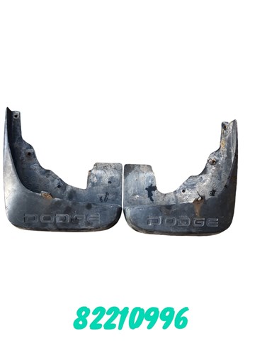 Бризковики передніх арок 82210996 CHRYSLER