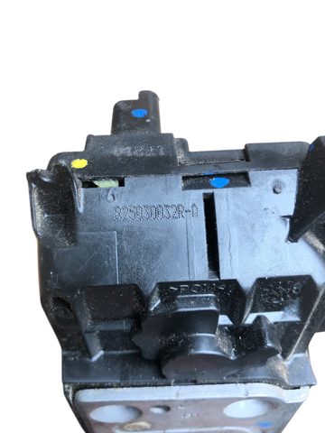 Замок задньої двері, лівої 825030032R RENAULT