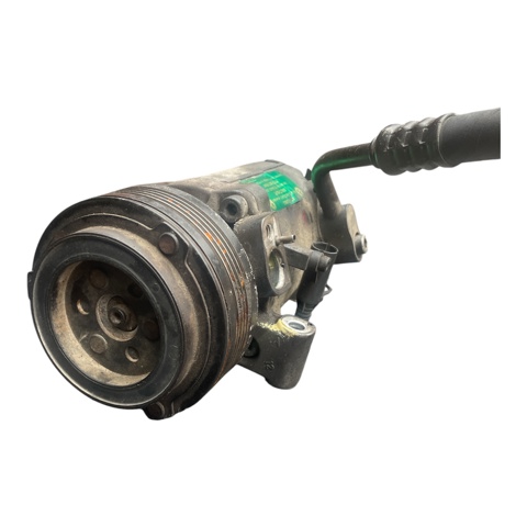 Компресор кондиціонера 8390646 BMW