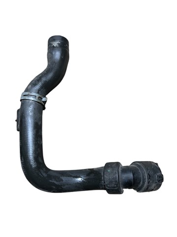 Патрубок системи охолодження 8D0121101AD VAG