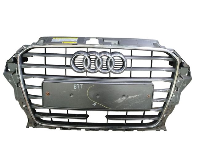 Облицювання радіатора 8V3853651 VAG