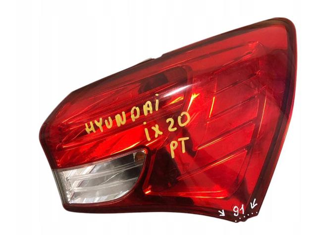 Задній правий зовнішній ліхтар 924021K0 HYUNDAI