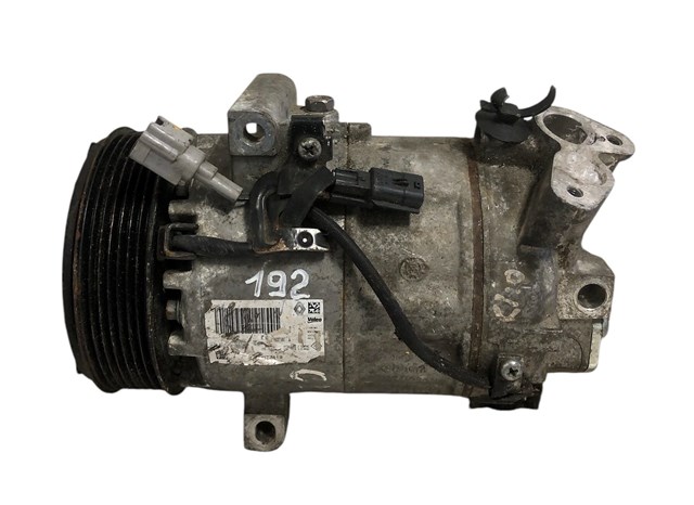 Насос кондиціонера 926007741R RENAULT