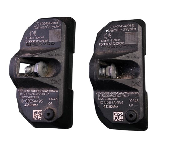 Кран управління тиском системи накачування шин A0045429818 MERCEDES